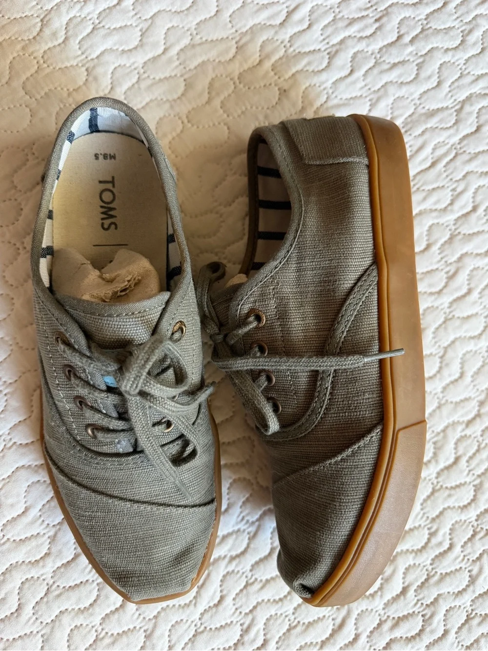 TOMS Men's Sage Olive Canvas Lace-Up Low Top Gum Sole Sneakers 8.5